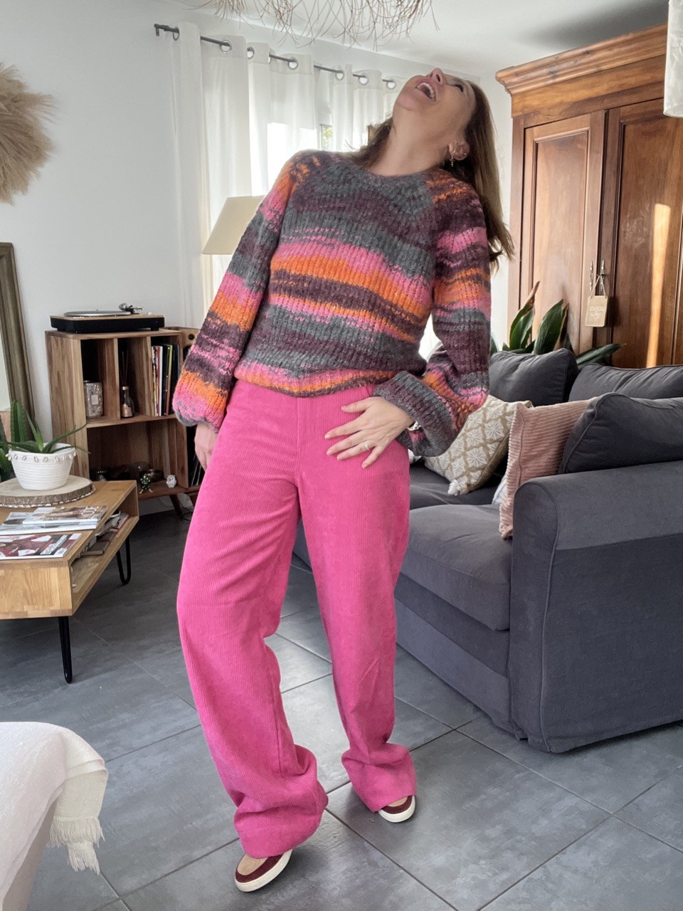 Pantalon large droit velours côtelé...