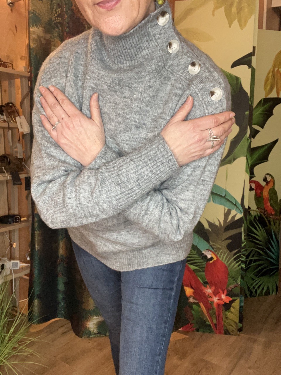 Pull Ernestine Artlove