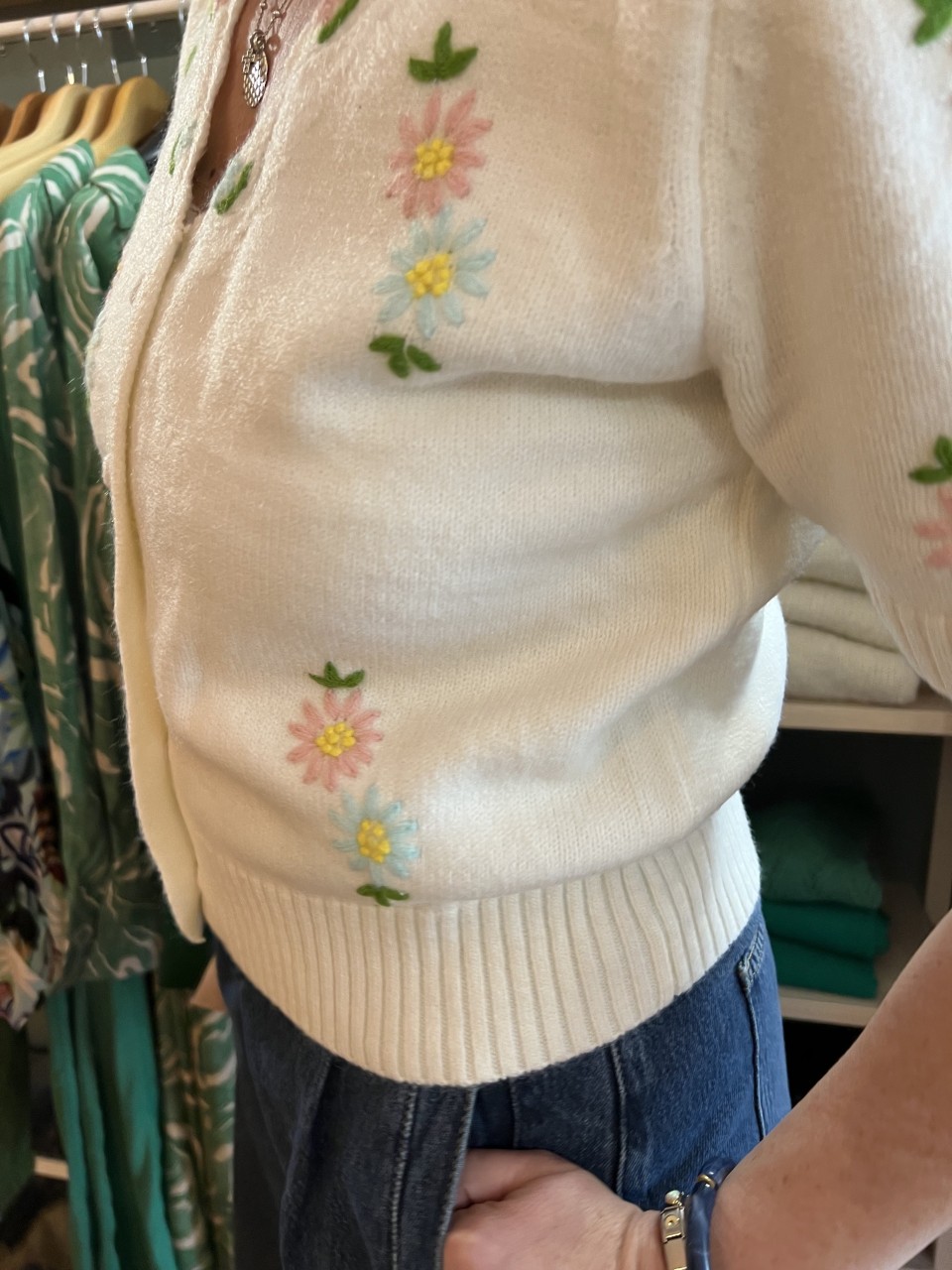 Cardigan brodé manches courtes Aida Artlove