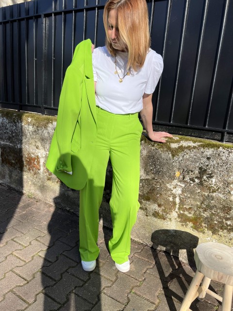 Pantalon droit et large Vert Anis Petra Fit Costercopenhagen 2