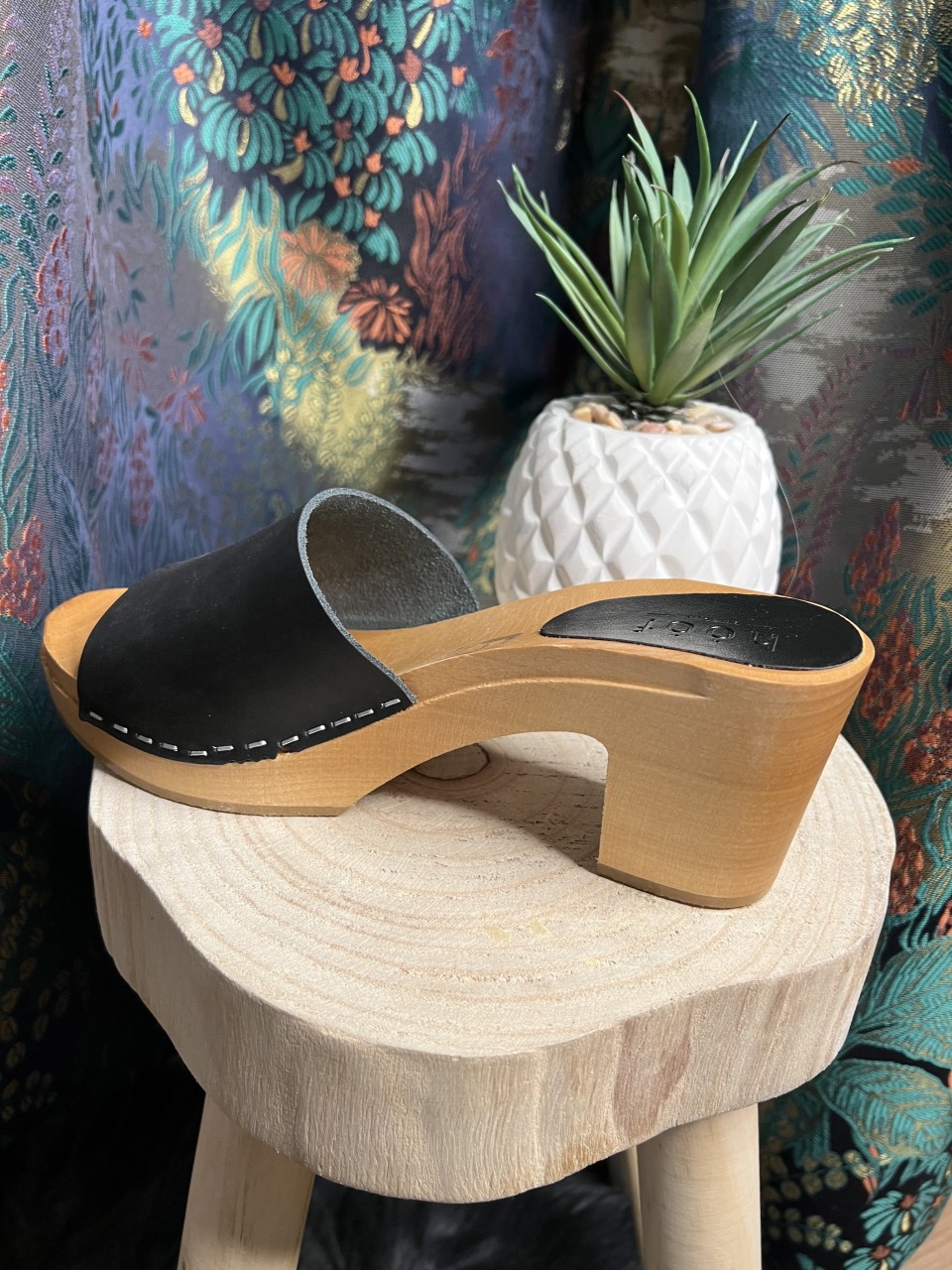 Sabots Apache Black Faustine HOOF