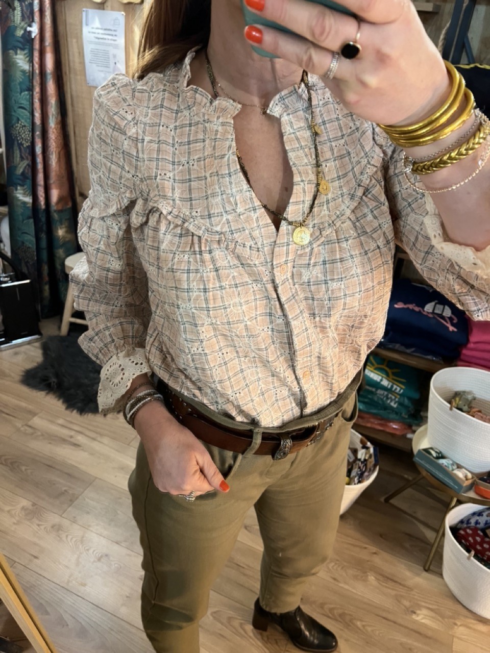 Chemise Dentelle Broderie Fines Rayures Felicia...