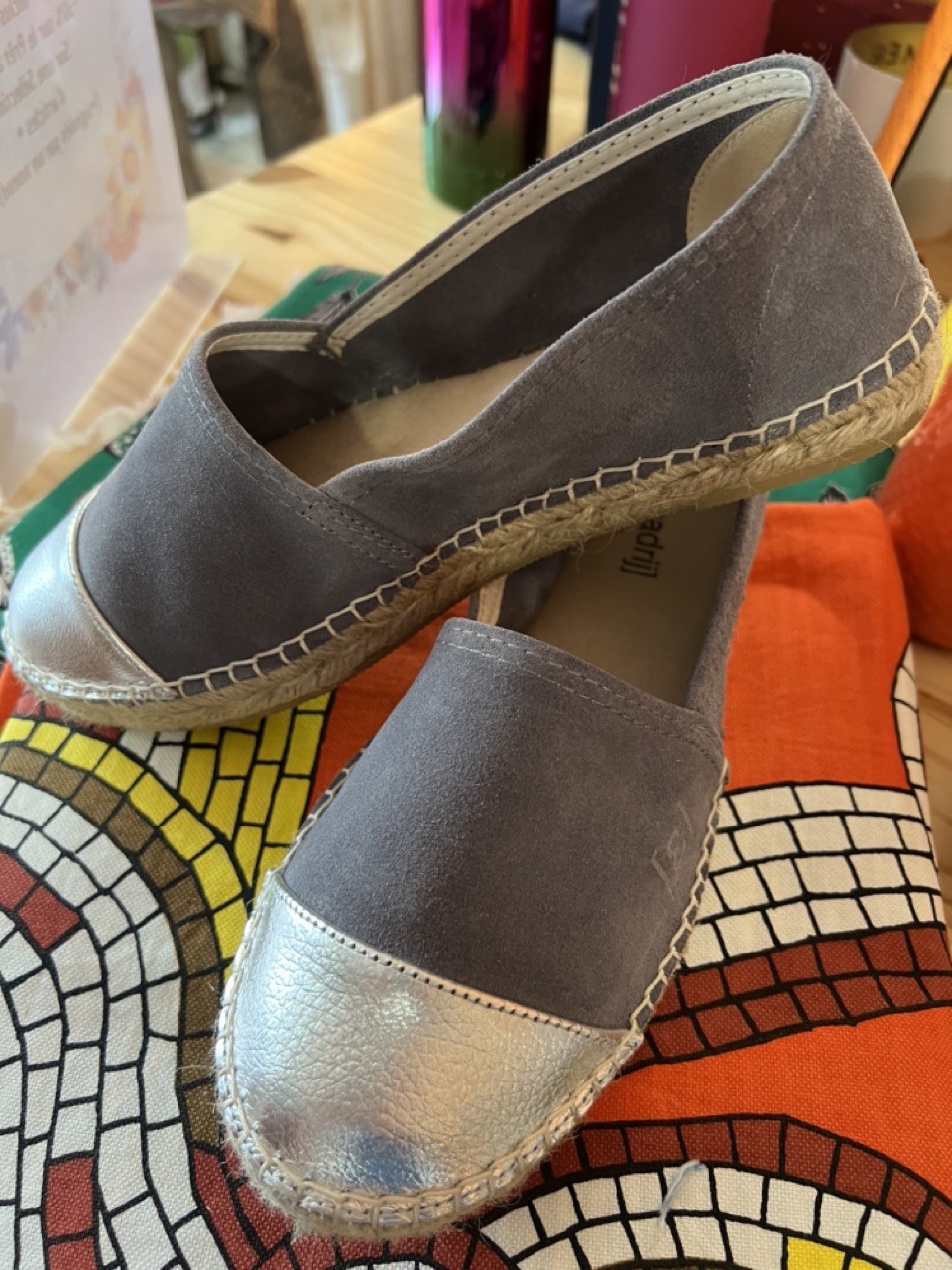 Espadrilles Bi-Color Gris/Argent Cuir et Suède...