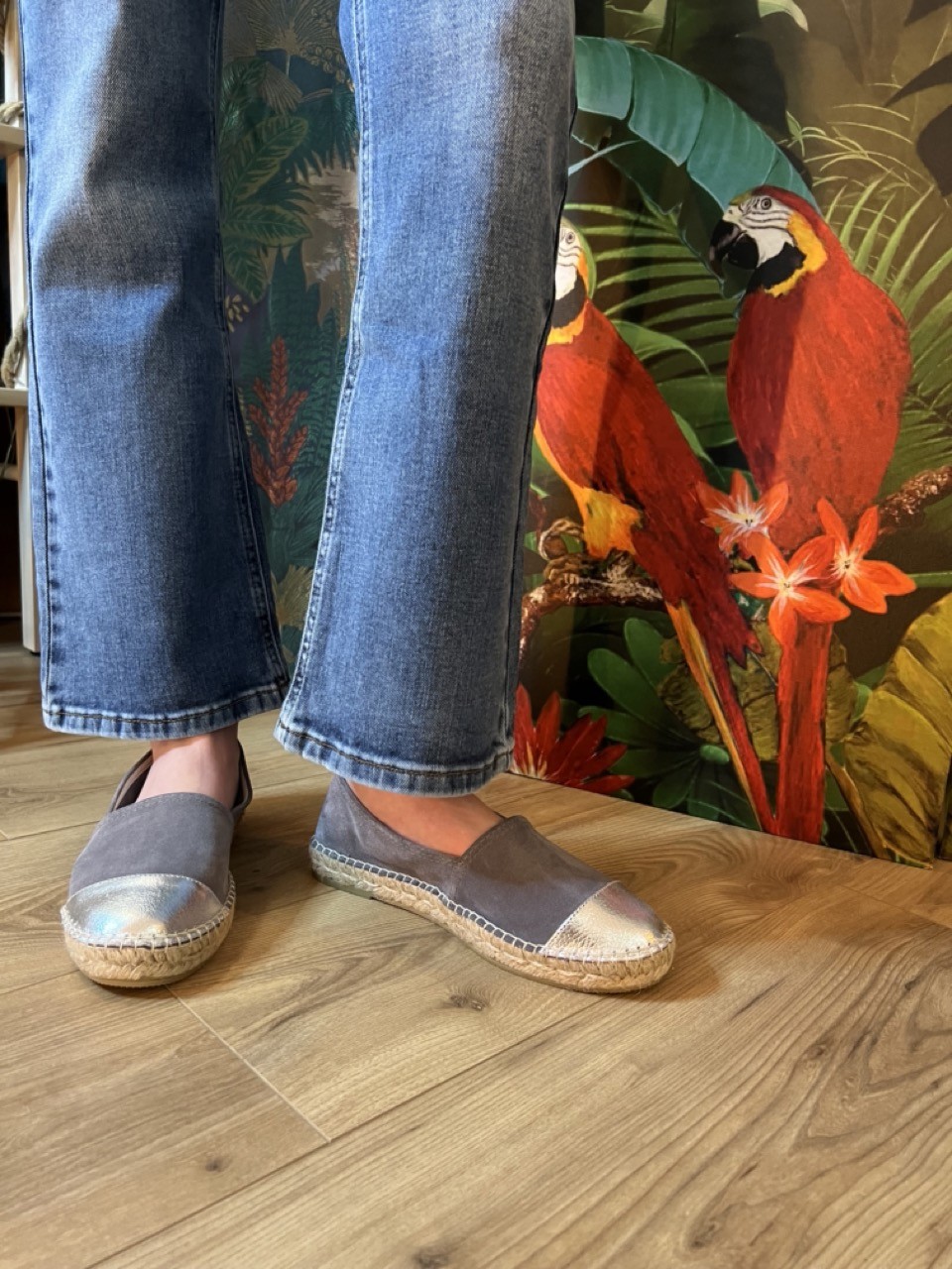 Espadrilles Bi-Color Gris/Argent Cuir et Suède...