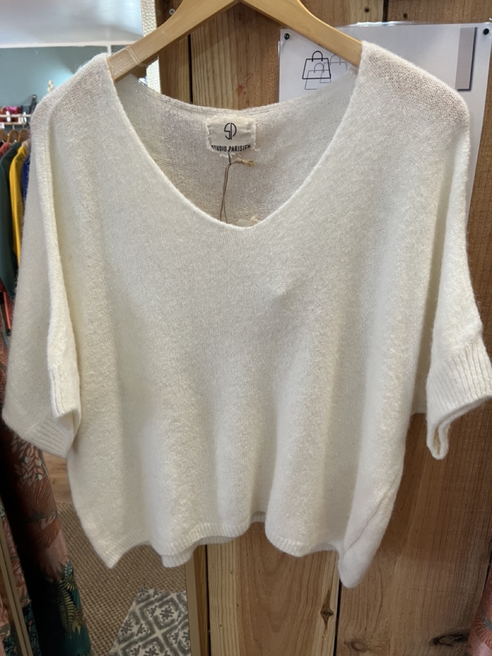 Pull Col V évasé Studio Parisien