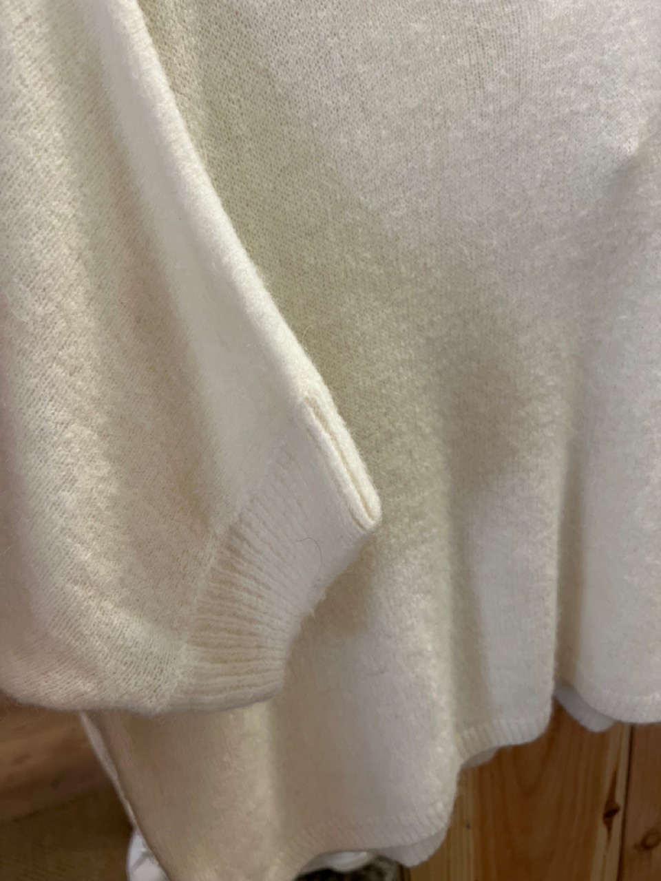 Pull Col V évasé Studio Parisien