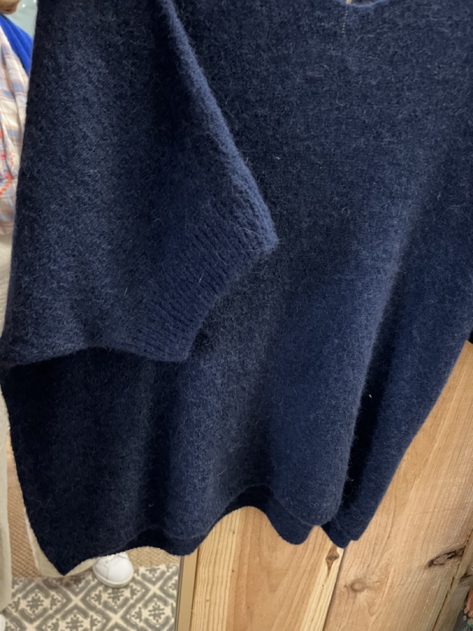 Pull Col V évasé Studio Parisien